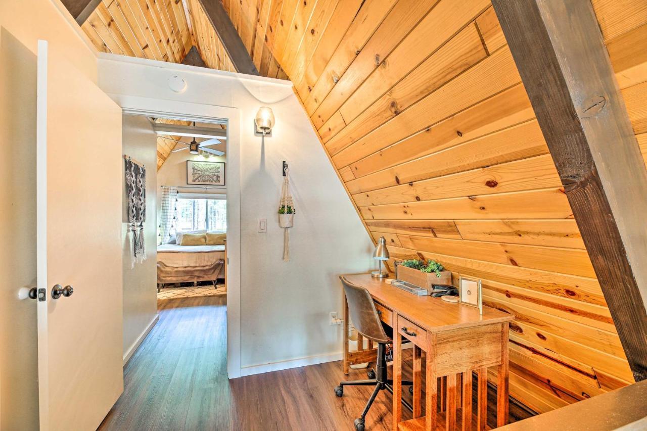 A-Frame Pinetop Lakeside Cabin Under The Pines! Villa Luaran gambar